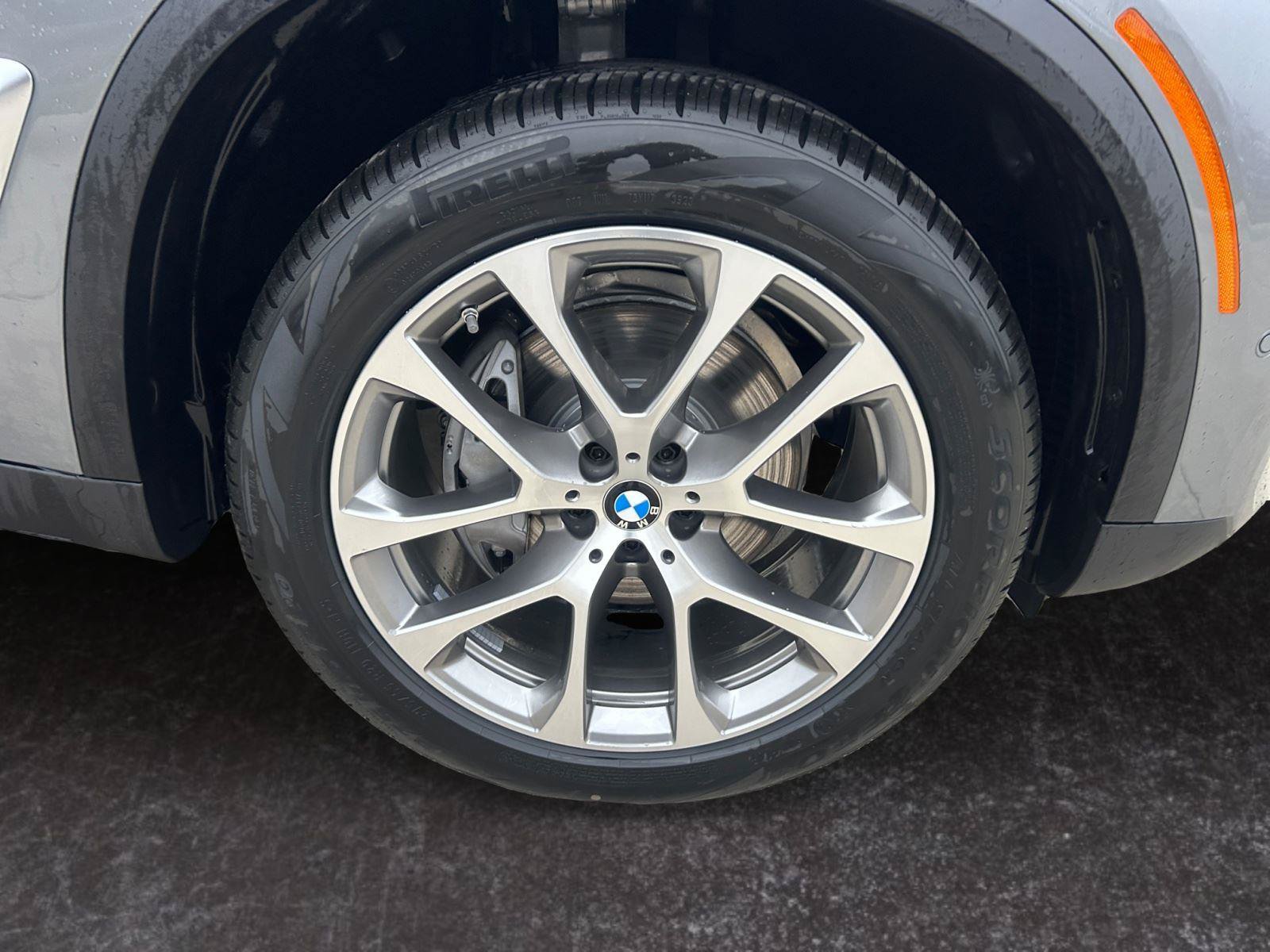 Used 2024 BMW X5 xDrive40i w/ Premium Package AWD/4WD image 27