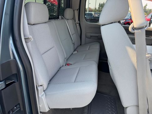 Used 2012 Chevrolet Silverado 2500 LT w/ Interior Plus Package image 19