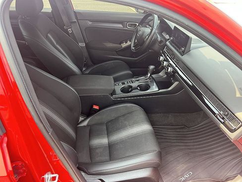 Used 2023 Honda Civic Sport image 17