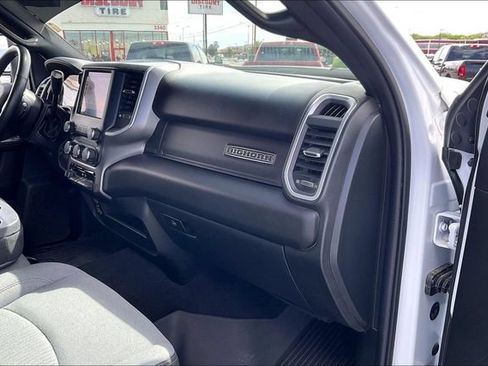 Used 2024 RAM 2500 Big Horn AWD/4WD image 16