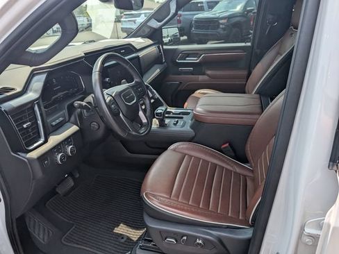 Used 2024 GMC Sierra 1500 Denali Ultimate AWD/4WD image 13