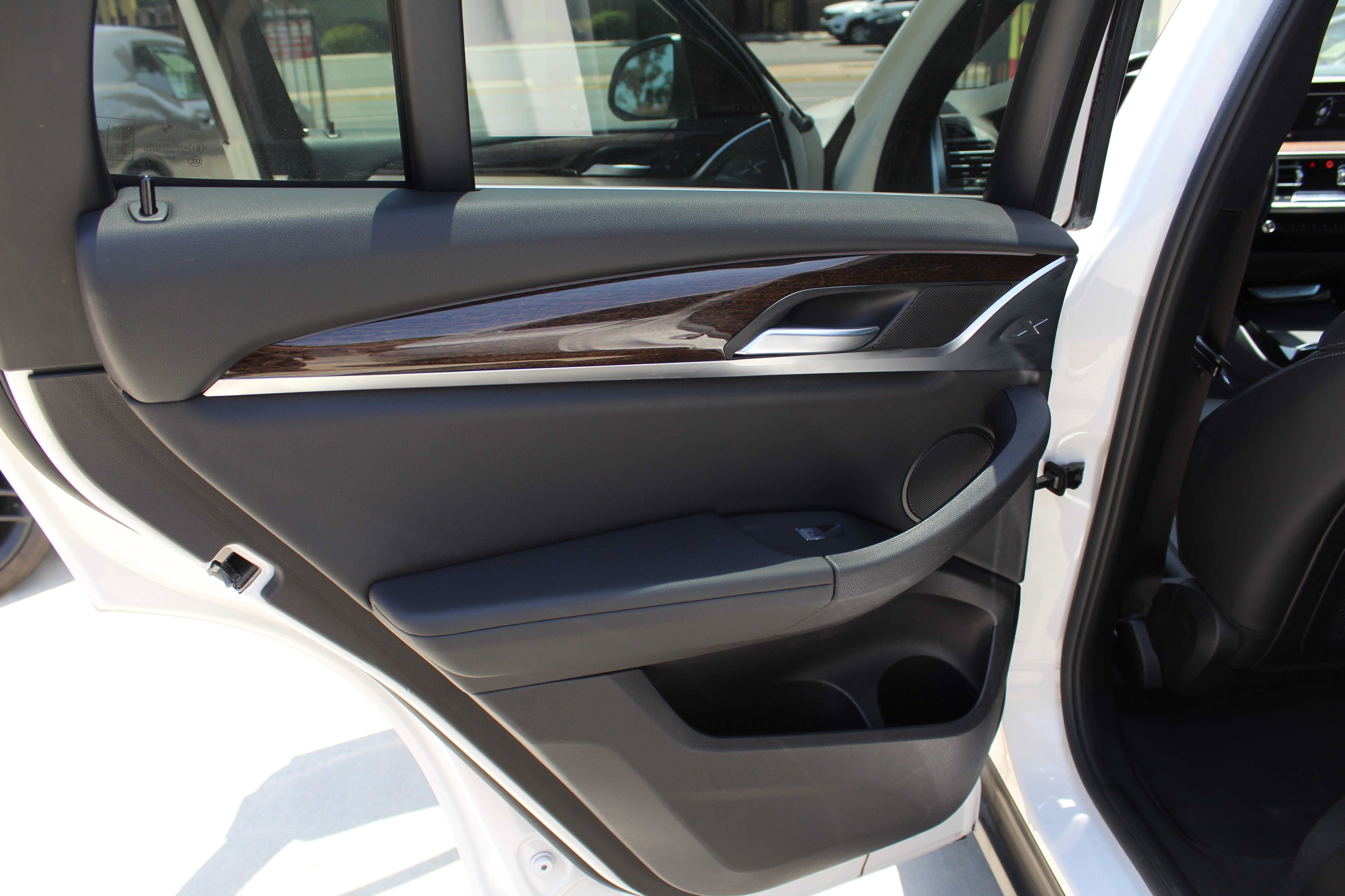 Used 2022 BMW X3 sDrive30i w/ Convenience Package RWD image 15