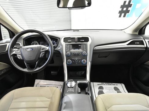 Used 2019 Ford Fusion S image 17