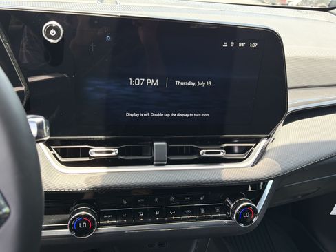 New 2027 Chevrolet Equinox LT w/ Convenience Package II FWD image 28