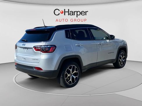 Certified 2025 Jeep Compass Limited AWD/4WD image 3