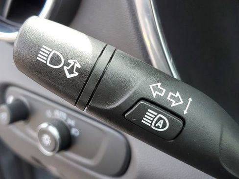 Used 2024 Chevrolet Blazer LT w/ Convenience Package image 25