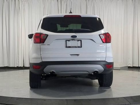 Used 2019 Ford Escape SE AWD/4WD image 9