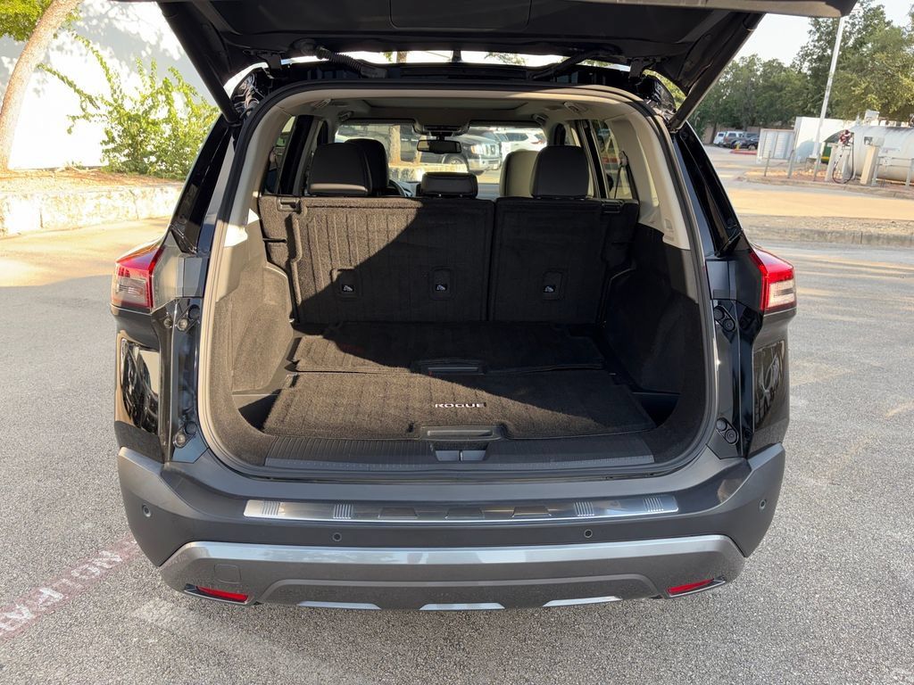 Certified 2023 Nissan Rogue SL w/ SL Premium Package FWD image 26