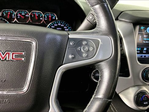 Used 2019 GMC Yukon XL SLT w/ Open Road Package RWD image 10
