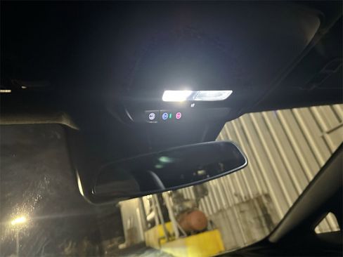 New 2026 Chevrolet Equinox EV LT image 19