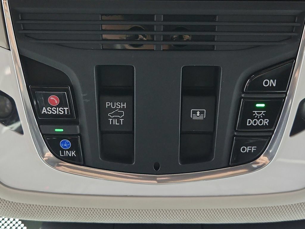 Used 2019 Acura RDX w/ Technology Package AWD/4WD image 21