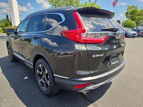 Used 2018 Honda CR-V Touring image 4