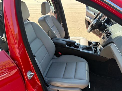 Used 2008 Mercedes-Benz C 300 4dr Sdn 3.0L Sport 4MATIC AWD image 35