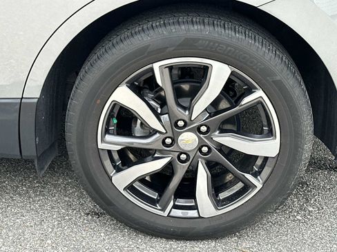 Certified 2024 Chevrolet Equinox Premier FWD image 12