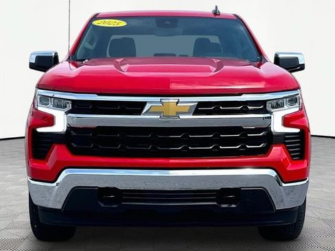 Used 2025 Chevrolet Silverado 1500 LT AWD/4WD image 2
