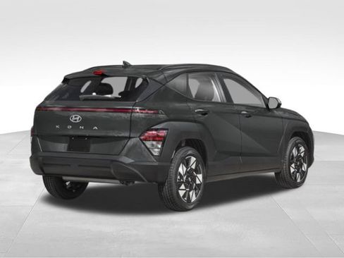Used 2024 Hyundai Kona SEL AWD/4WD image 5