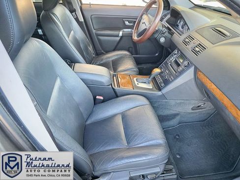 Used 2009 Volvo XC90 V8 image 12