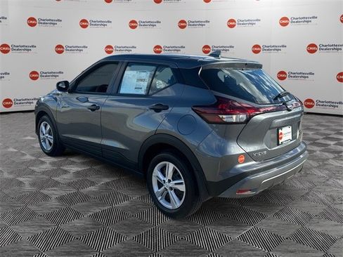 New 2025 Nissan Kicks Play S image 3