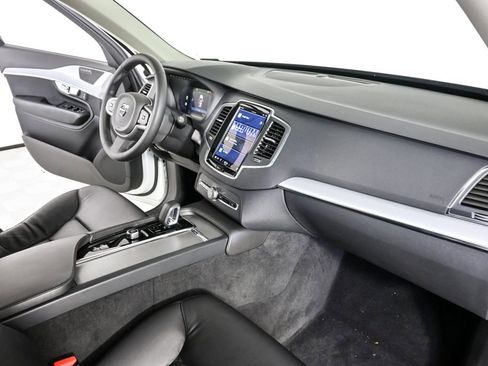 Certified 2023 Volvo XC90 B5 Core w/ Climate Package image 25