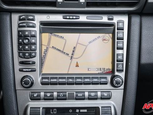 Used 2006 Porsche 911 Carrera 4 image 16