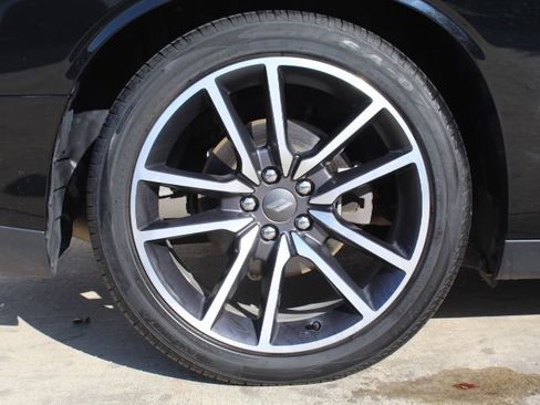 Used 2020 Dodge Challenger R/T w/ Plus Package image 9