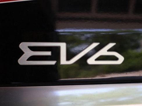 New 2025 Kia EV6 Wind AWD/4WD image 20