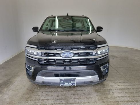 Used 2022 Ford Expedition Max Limited RWD image 2
