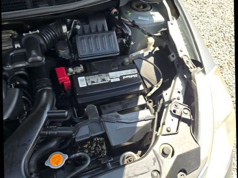 Used 2009 Nissan Versa 1.8 S w/ PWR Pkg image 16