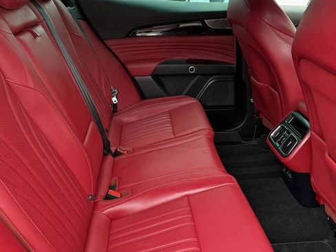 Used 2023 Maserati Grecale Modena AWD/4WD image 35