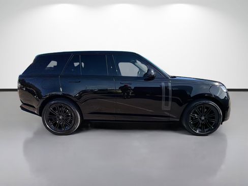 Used 2024 Land Rover Range Rover Autobiography image 6
