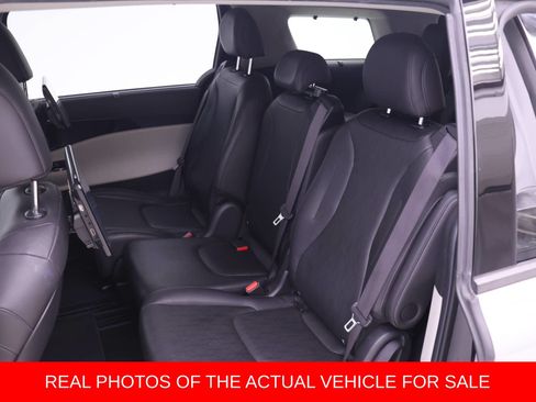 Used 2022 Kia Carnival SX FWD image 10