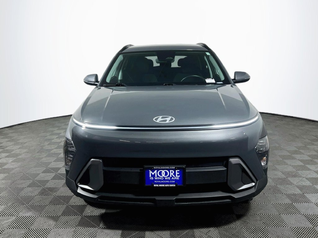 Used 2025 Hyundai Kona SEL AWD/4WD image 2