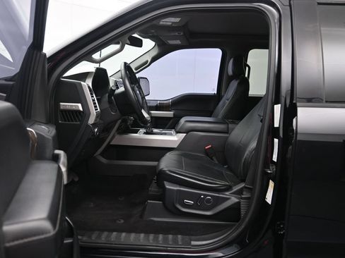 Used 2016 Ford F150 Lariat w/ Equipment Group 502A Luxury AWD/4WD image 22