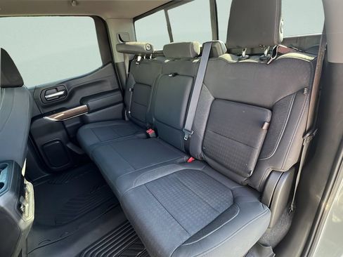 Used 2020 Chevrolet Silverado 1500 LT Trail Boss AWD/4WD image 10