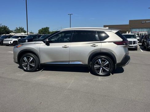 Used 2022 Nissan Rogue Platinum w/ Head-Up Display Package FWD image 8