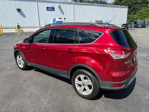 Used 2014 Ford Escape SE w/ Equipment Group 201A AWD/4WD image 9