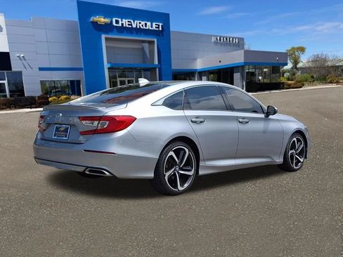 Used 2018 Honda Accord Sport image 24