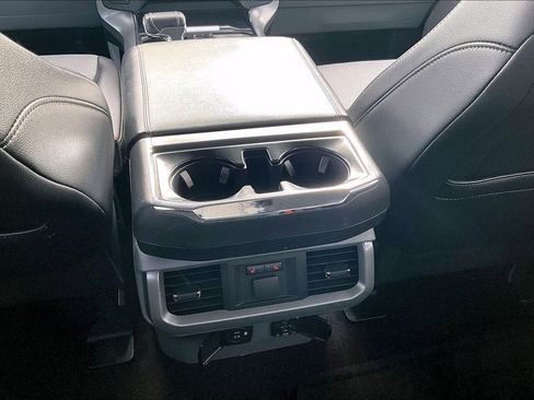 Used 2021 Ford F150 Lariat w/ Equipment Group 502A High image 33