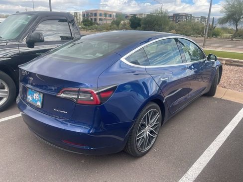 Used 2020 Tesla Model 3 Long Range image 4