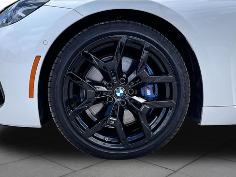 Used 2025 BMW 230i Coupe w/ M Sport Package RWD image 10