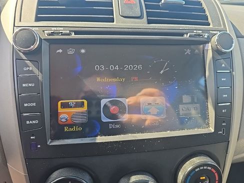 Used 2010 Toyota Corolla LE image 19