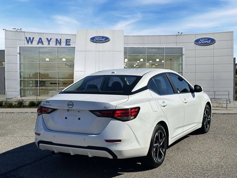Used 2024 Nissan Sentra SV image 5