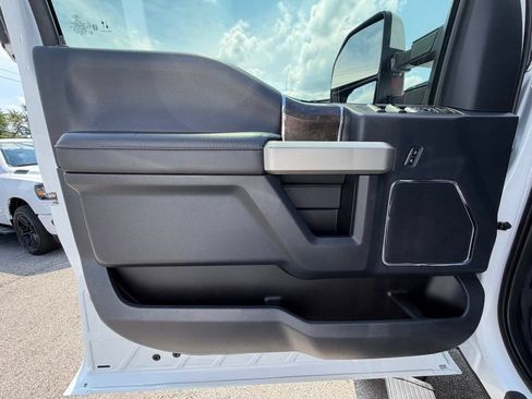Used 2022 Ford F250 Lariat AWD/4WD image 62