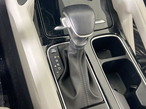 Used 2023 Kia Telluride S image 17