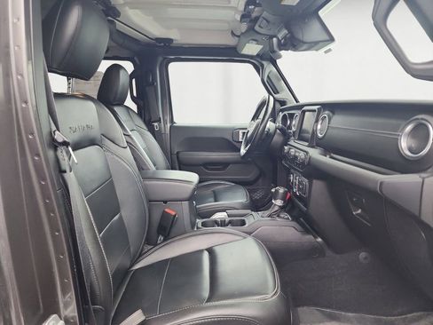 Used 2021 Jeep Wrangler Unlimited Sahara image 15