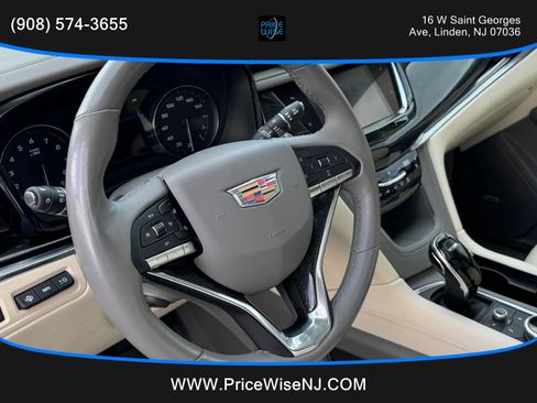 Used 2020 Cadillac XT6 Premium Luxury image 9