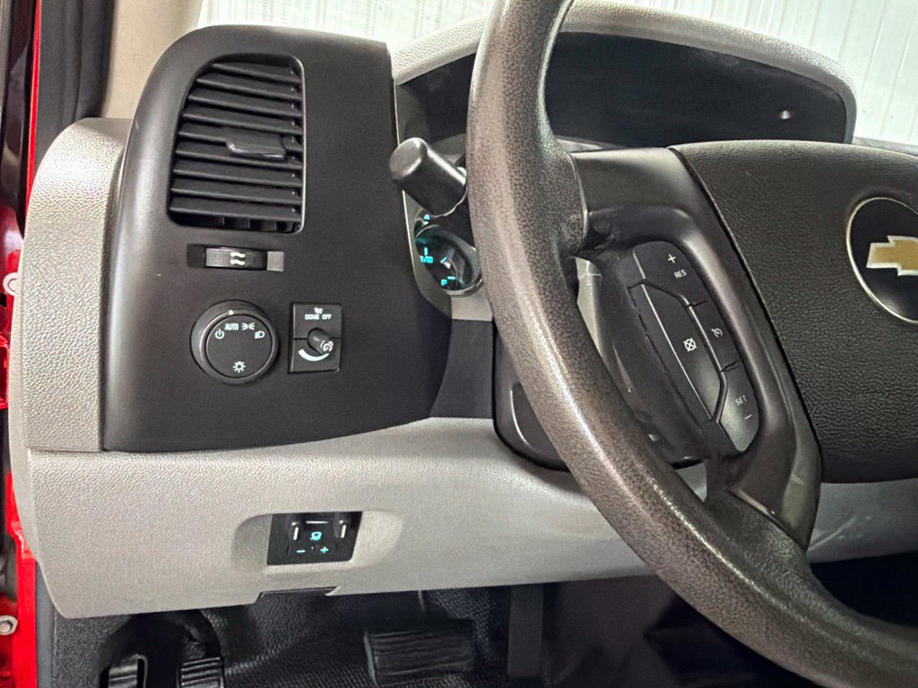 Used 2009 Chevrolet Silverado 3500 W/T w/ Snow Plow Prep Package AWD/4WD image 26