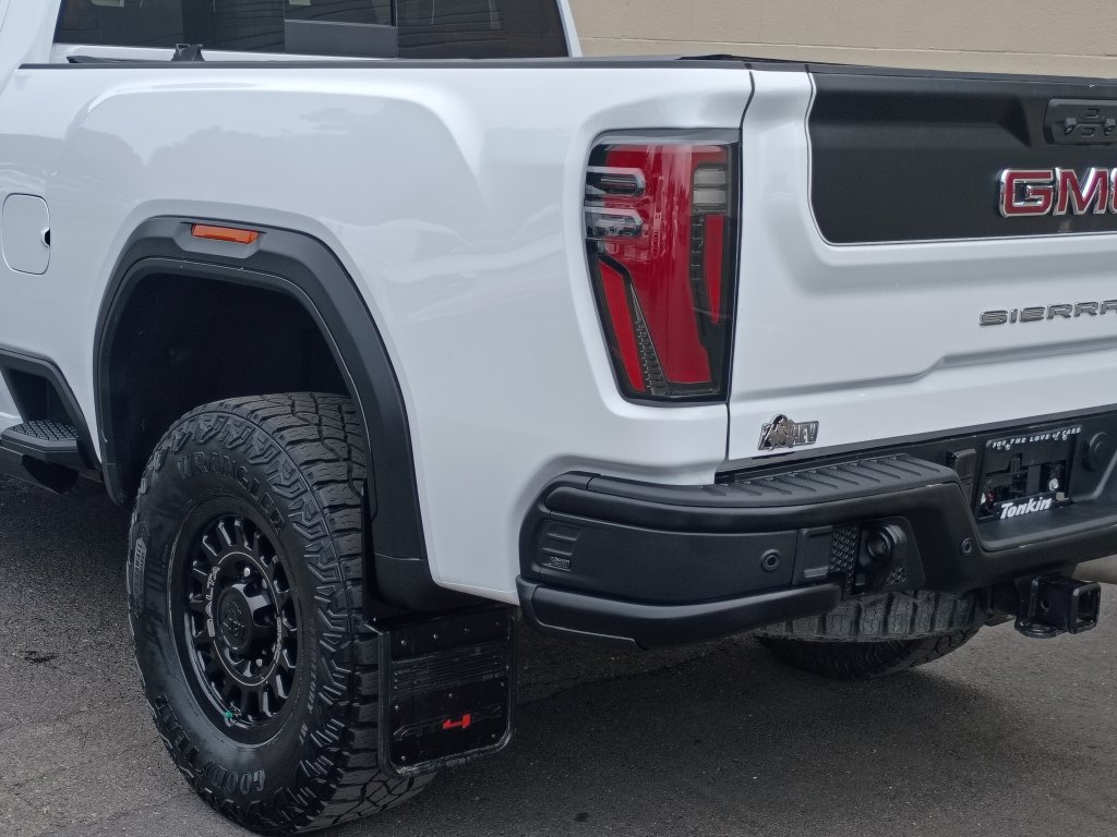 Used 2025 GMC Sierra 2500 AT4X w/ AT4X AEV Edition AWD/4WD image 6