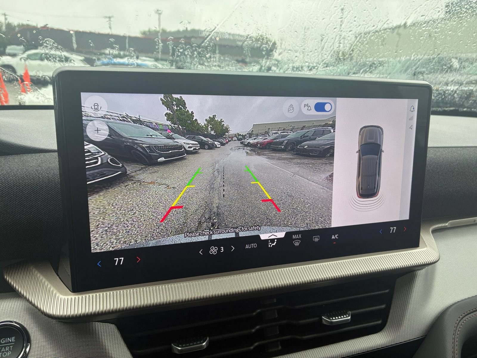 Used 2026 Ford Explorer Active AWD/4WD image 19