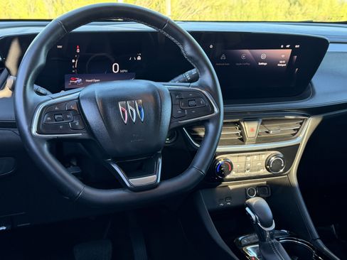 Used 2025 Buick Encore GX Sport Touring w/ Comfort Package image 31